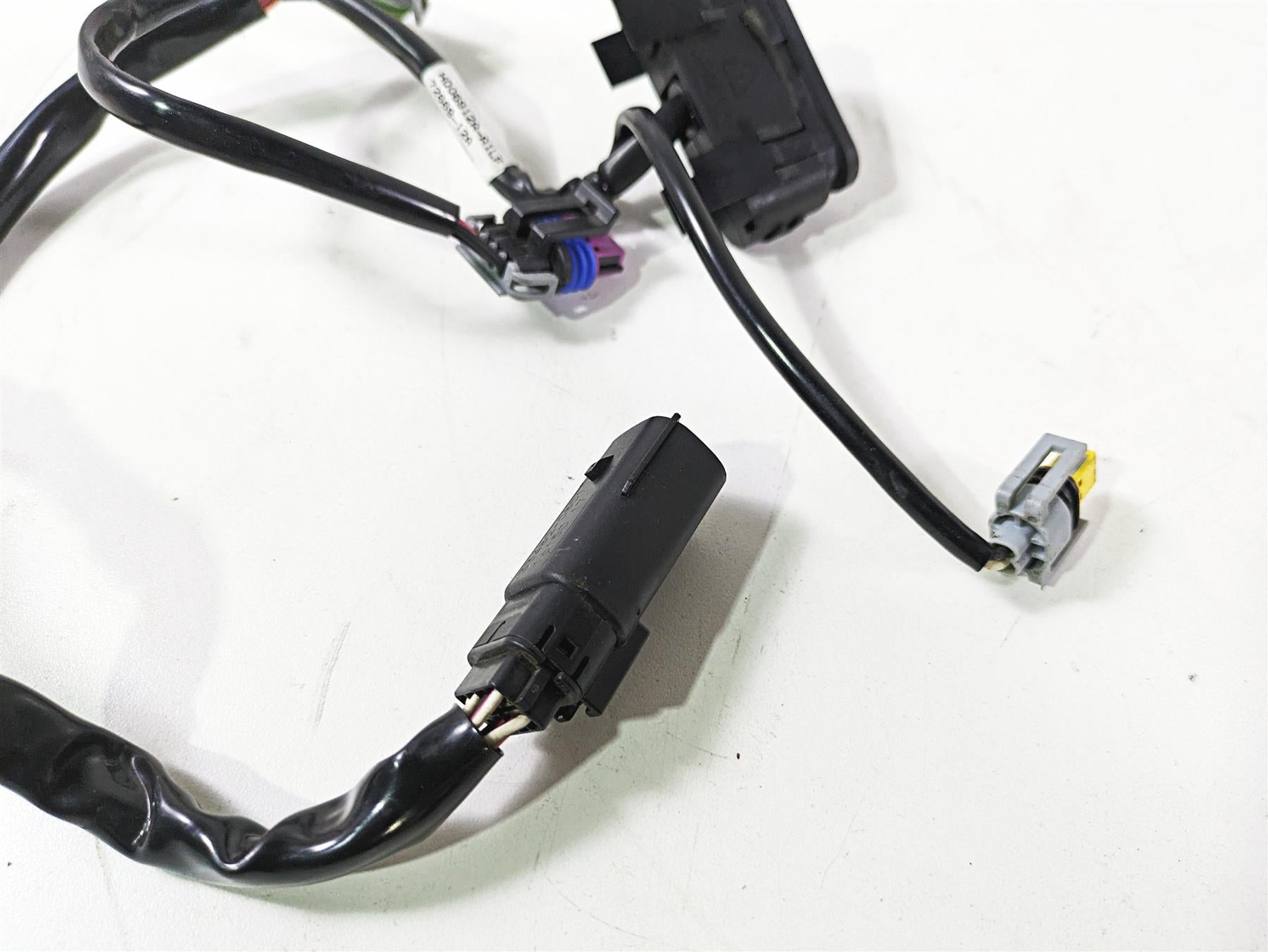 2017 Harley Dyna FXDB Street Bob Speedometer Instrument Wiring 72669-12A {{ shop.shopifyCountryName }} - Mototech271