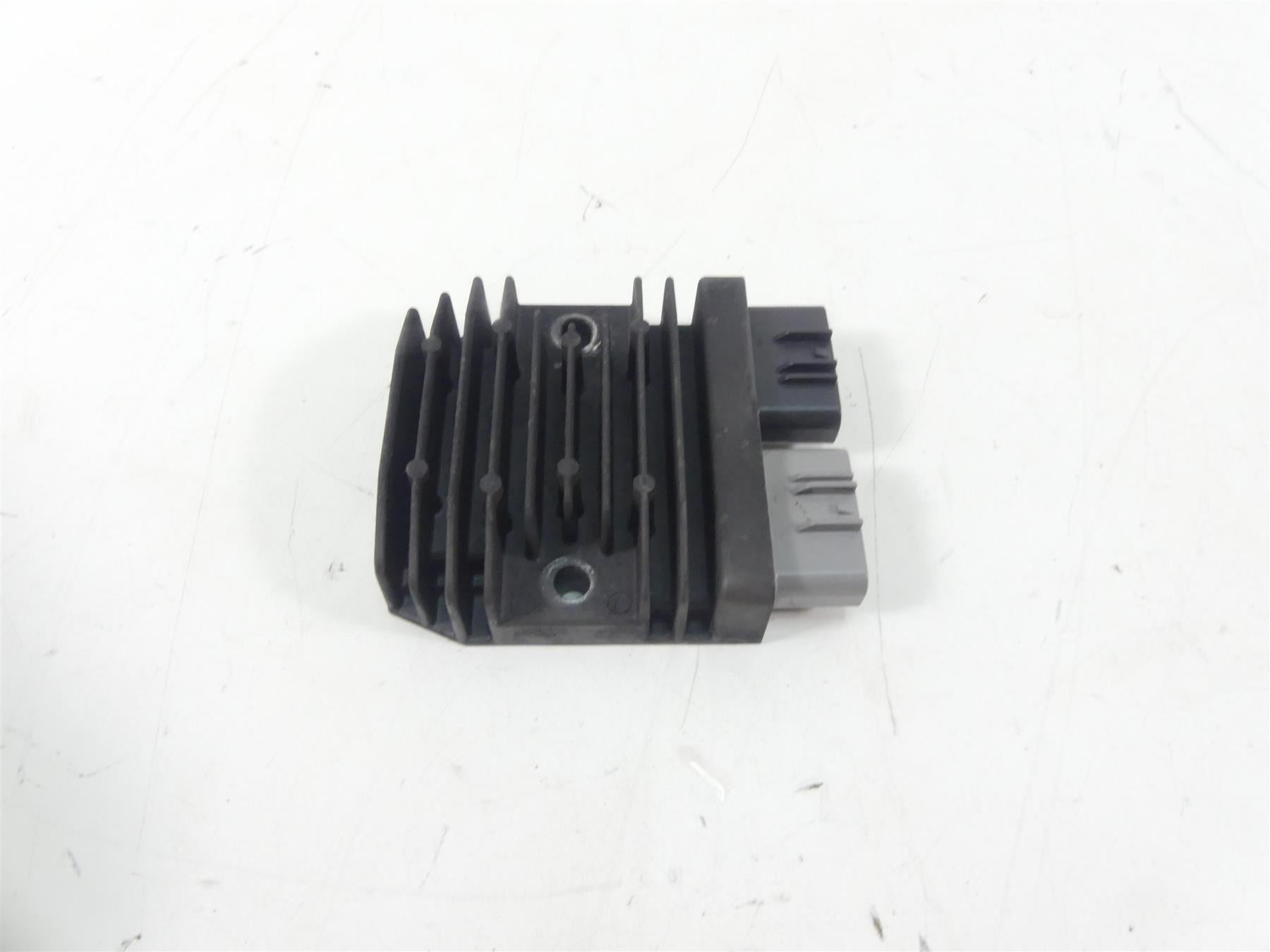 2017 BMW R1200GS GSW K50 Rectifier Voltage Regulator FH020AA 12318523367 {{ shop.shopifyCountryName }} - Mototech271