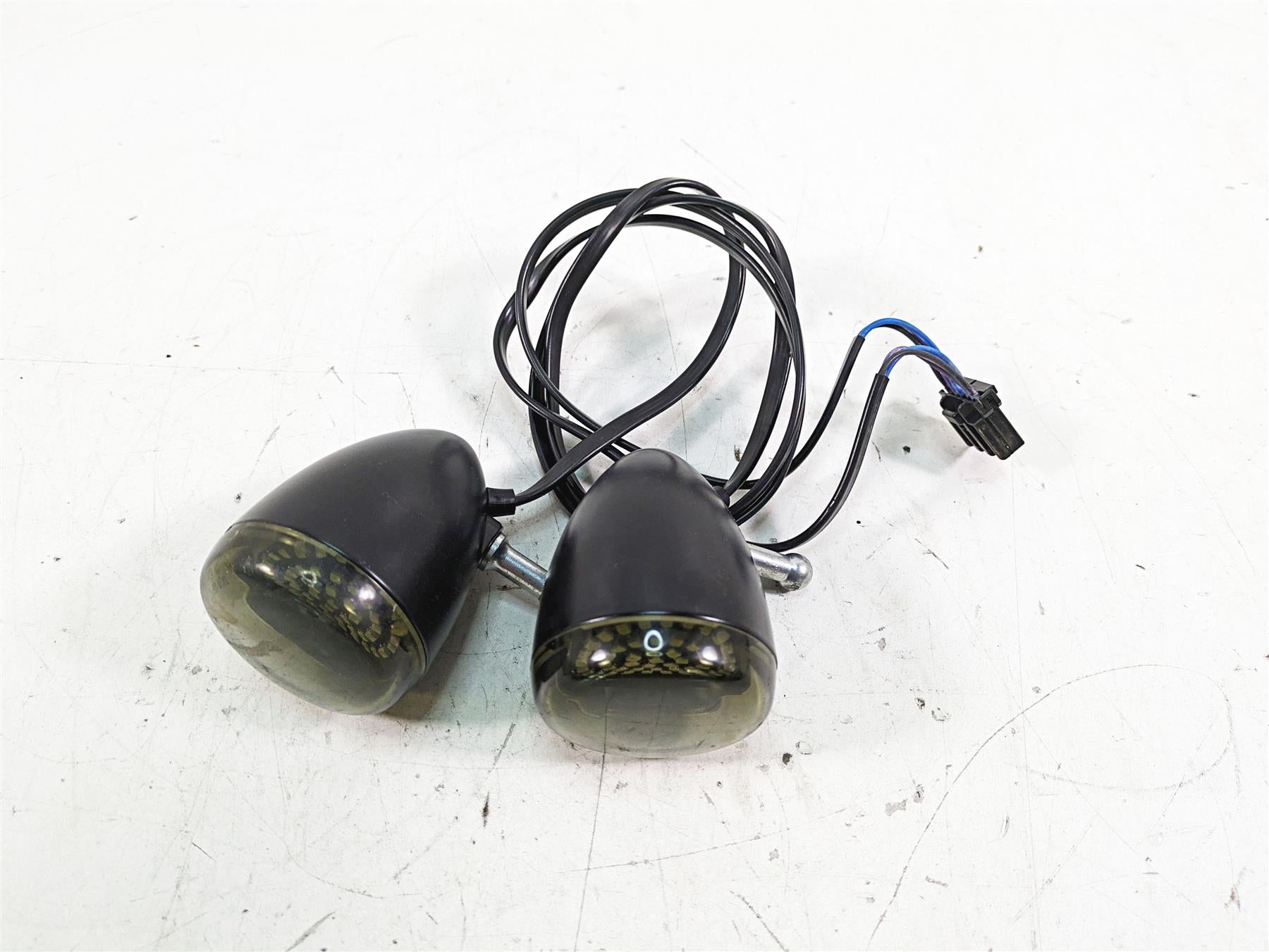 2017 Harley XL883 N Sportster Iron Front Led Blinker Turn Signal Set 68730-07 {{ shop.shopifyCountryName }} - Mototech271