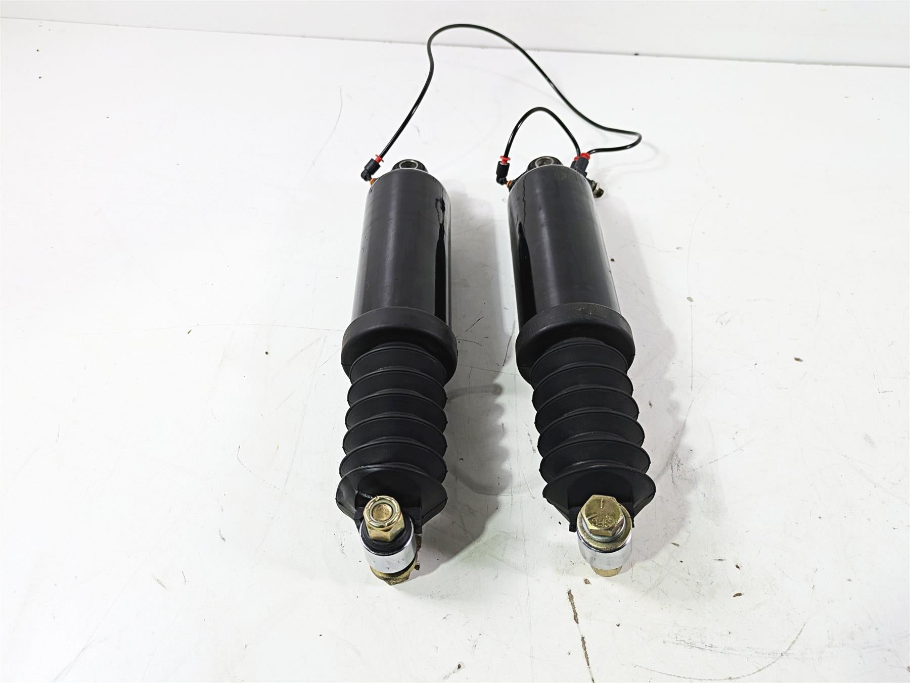 2016 Harley Touring FLTRX Road Glide Rear Shock Damper Set 13" 54000036 {{ shop.shopifyCountryName }} - Mototech271