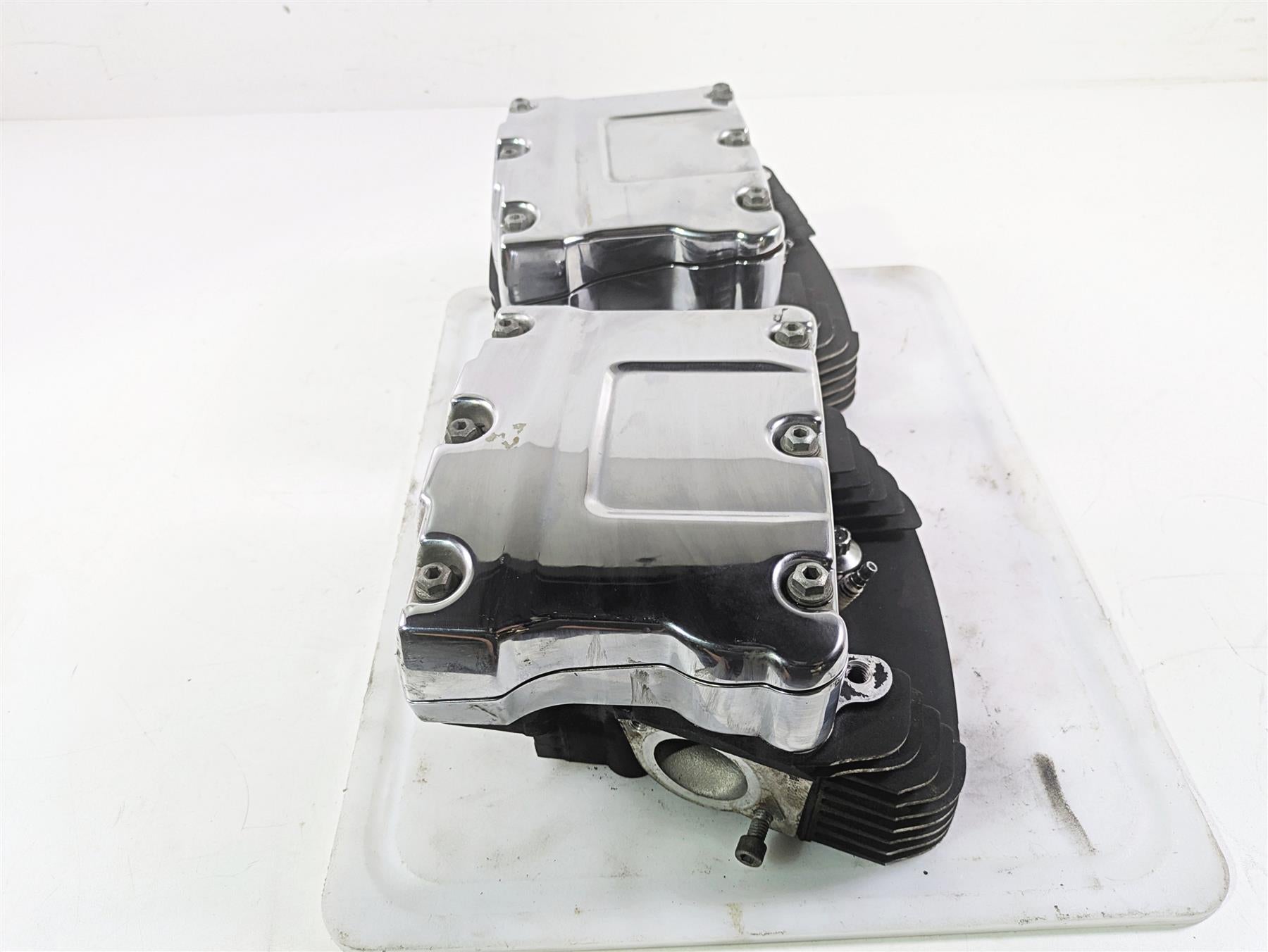 2008 Harley FXDL Dyna Low Rider 105TH Cylinderhead Cylinder Head Set 17178-06A {{ shop.shopifyCountryName }} - Mototech271