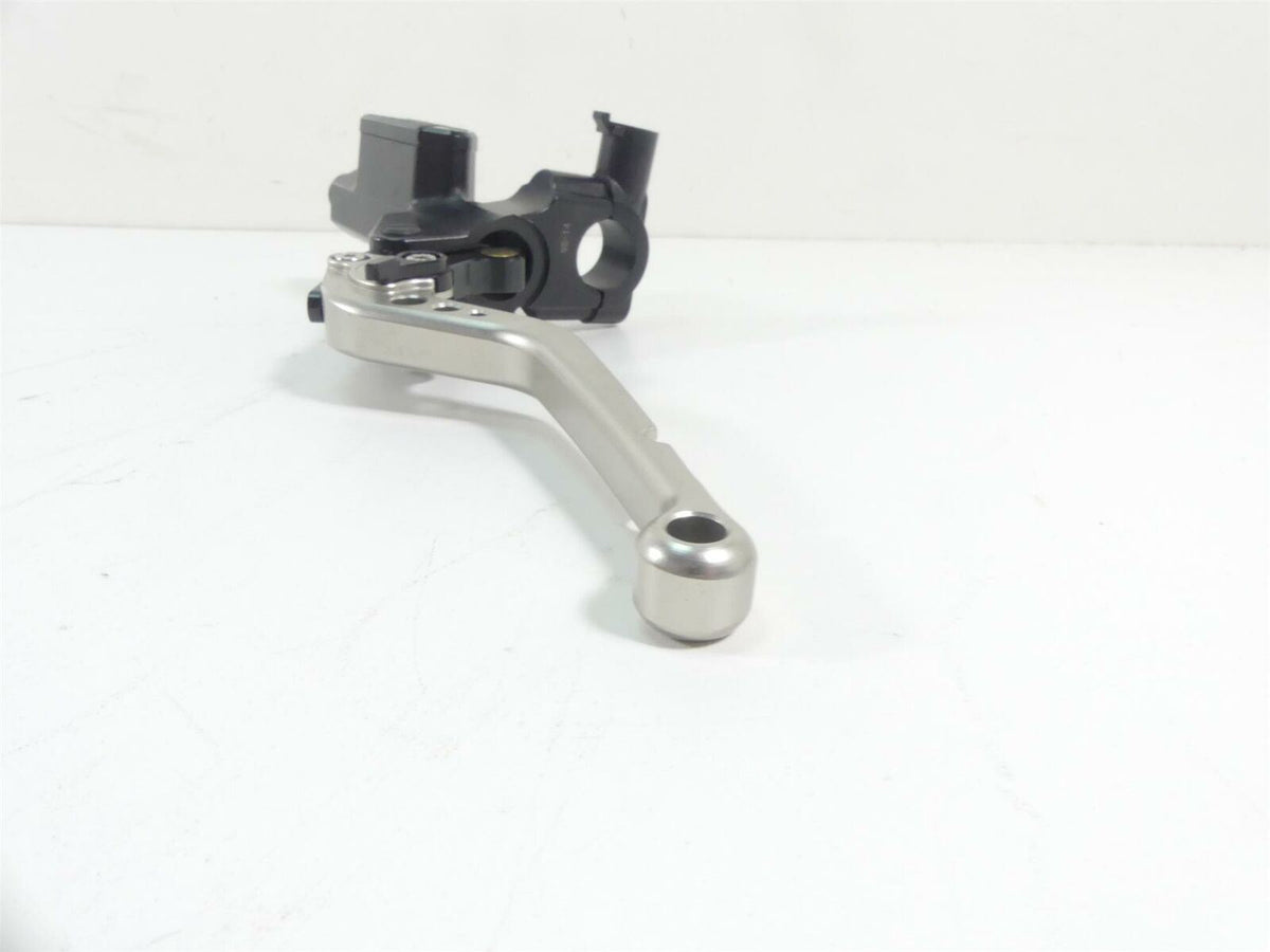 2020 Yamaha VMX17 1700 Nissin Clutch Master Cylinder + Lever 2S3-W2645-00-00 {{ shop.shopifyCountryName }} - Mototech271