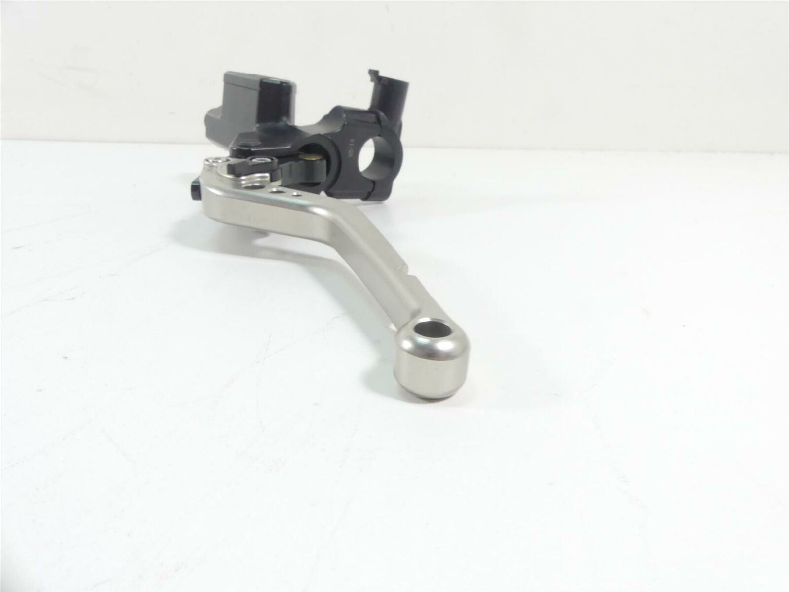2020 Yamaha VMX17 1700 Nissin Clutch Master Cylinder + Lever 2S3-W2645-00-00 {{ shop.shopifyCountryName }} - Mototech271
