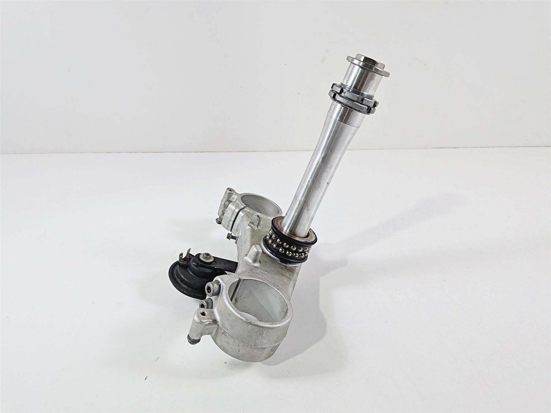 2014 Aprilia RSV4 RR Factory Lower Triple Tree Steering Clamp Ohlins 890848 {{ shop.shopifyCountryName }} - Mototech271
