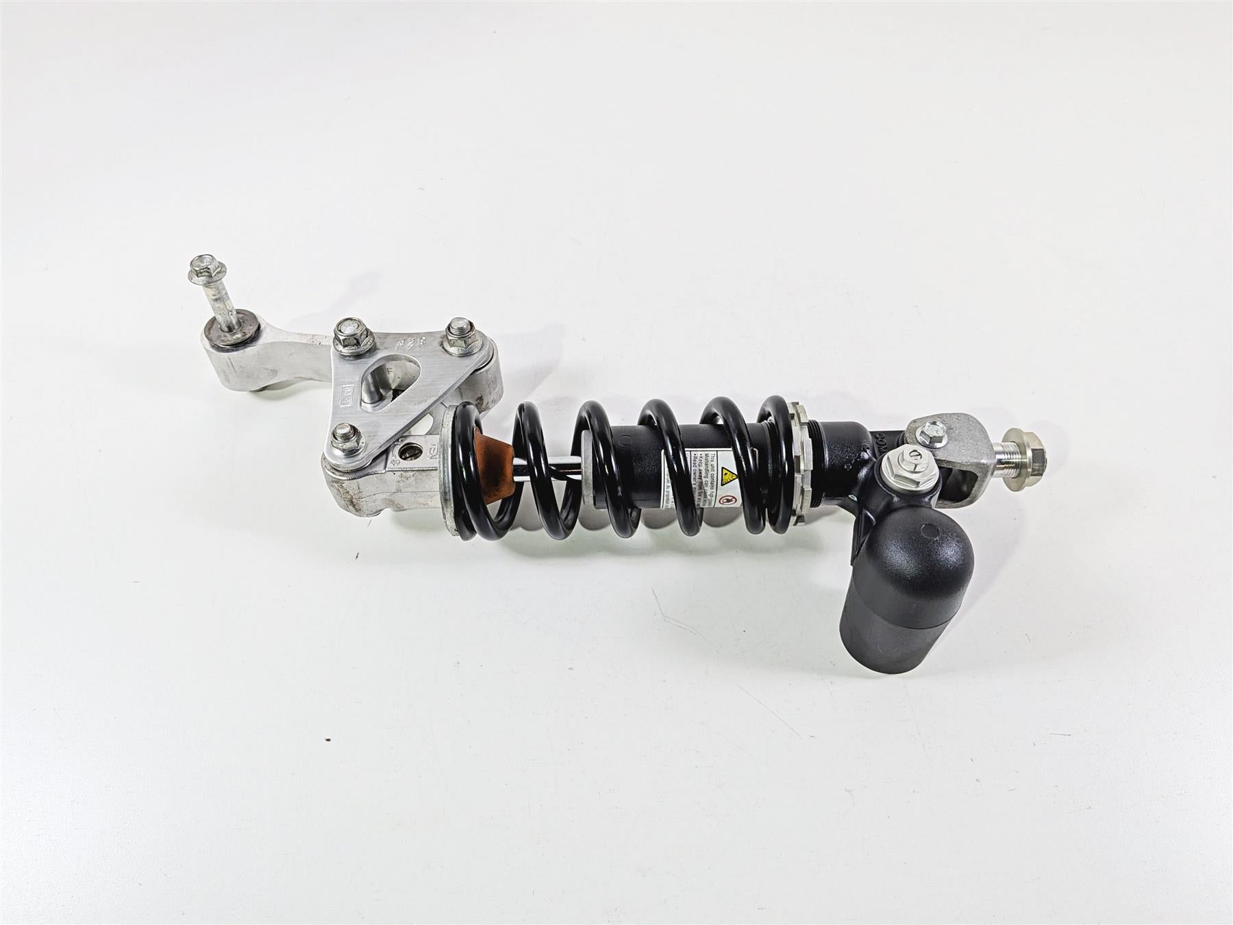 2024 Suzuki GSXR 600 Rear Shock Suspension Damper Black Spring 62100-14851-019 {{ shop.shopifyCountryName }} - Mototech271