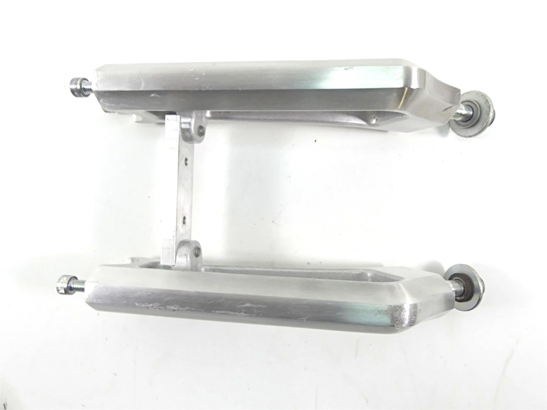 2008 Suzuki M109R VZR1800 Handlebar Riser Holder 56224-48G00 56225-48G00 {{ shop.shopifyCountryName }} - Mototech271