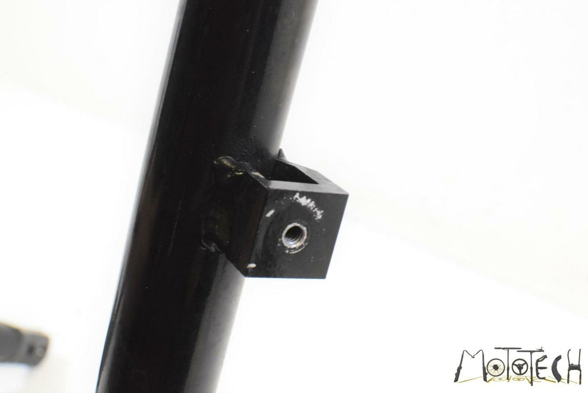2005 Kawasaki ZZR1200 ZX1200 Front Downtube Lower Frame Rails 31064-1246 {{ shop.shopifyCountryName }} - Mototech271