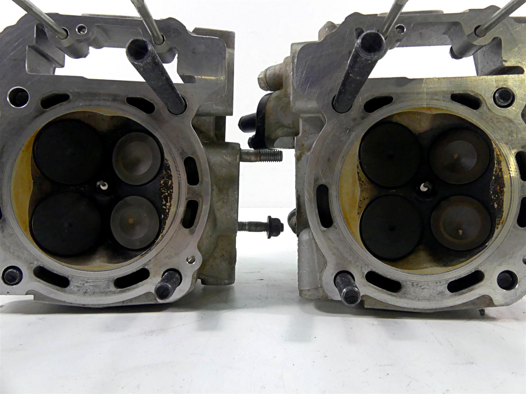2018 Can Am Commander 1000R XT Cylinderhead Cylinder Head Set -1k Only 420413106 {{ shop.shopifyCountryName }} - Mototech271