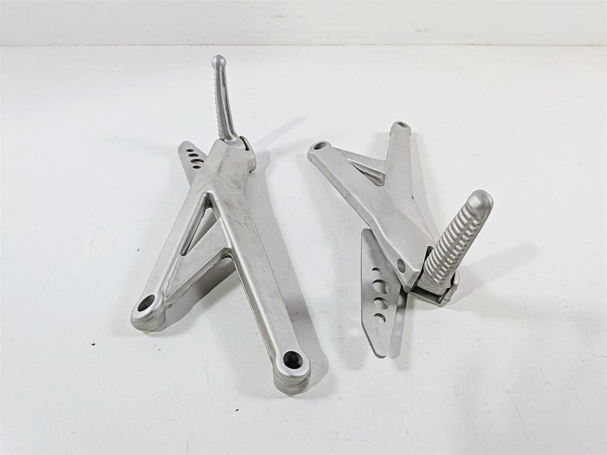 2009 Ducati Hypermotard 1100 S Rear Passenger Foot Peg Set 82410791A 82410801A-Mototech271