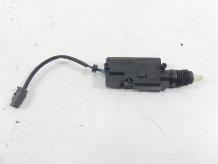 2007 Harley FLHTCU SE2 CVO Electra Glide Trunk Lock Actuator Motor 53597-07 {{ shop.shopifyCountryName }} - Mototech271