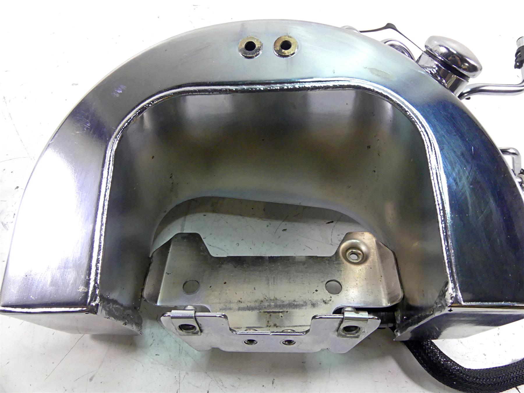 2011 Harley Softail FLSTF Fat Boy Nice Oil Tank Reservoir Hoses Set 62498-00A {{ shop.shopifyCountryName }} - Mototech271