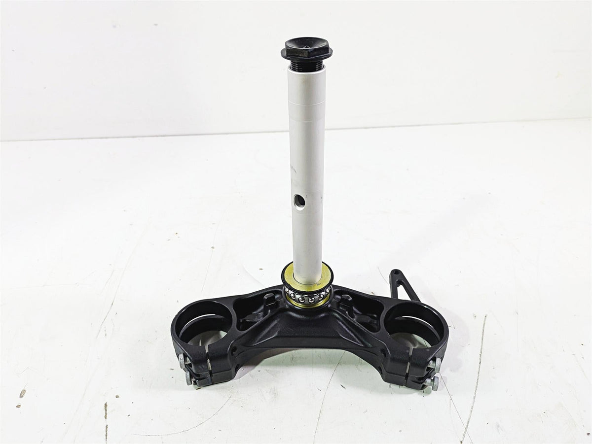 2022 KTM 1290 Super Adventure S Lower Triple Tree Steering Clamp 61901032032 {{ shop.shopifyCountryName }} - Mototech271