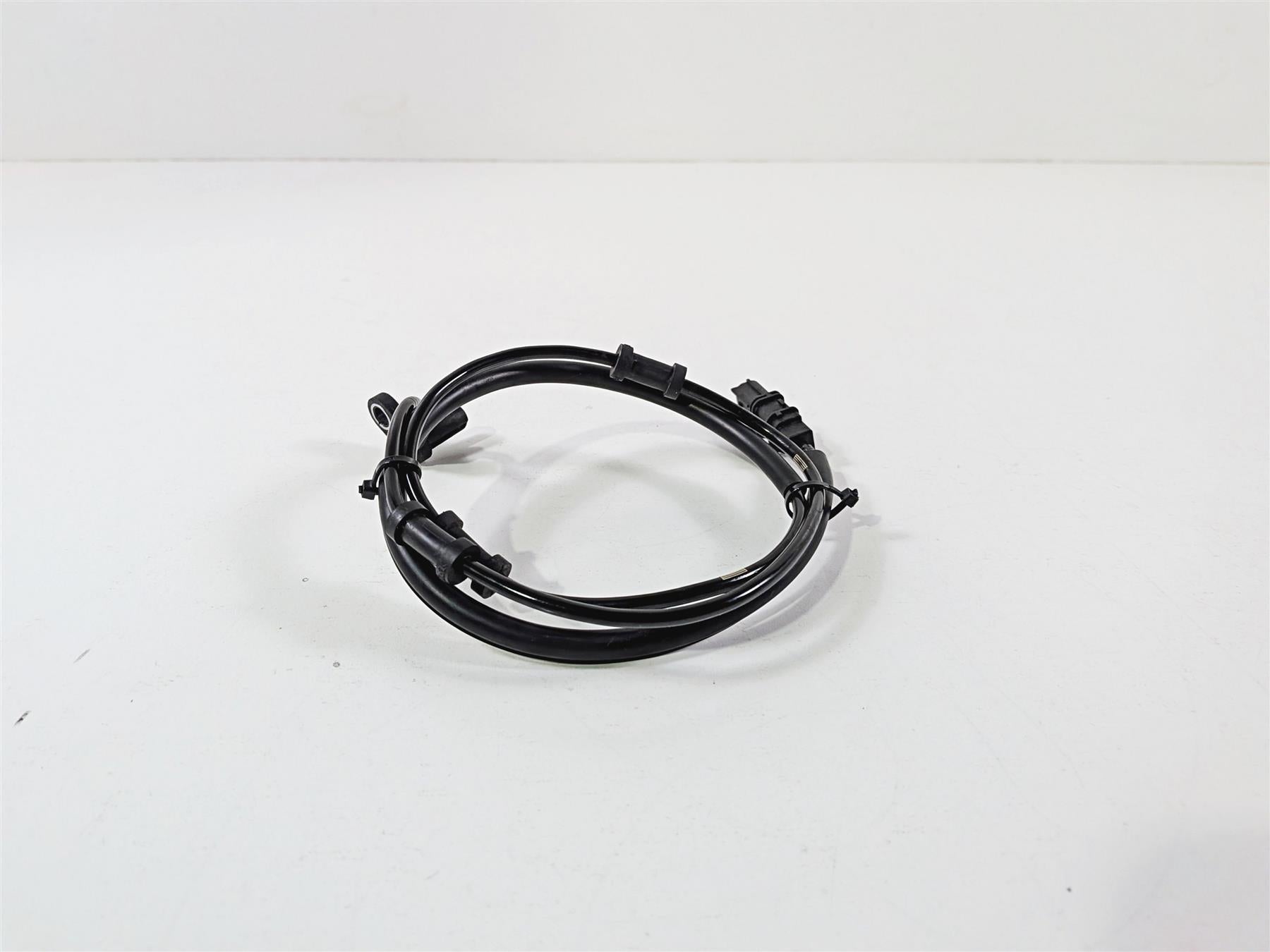 2024 Kawasaki EX500 Ninja 40th An. Rear Abs Brake Wheel Speed Sensor 21176-1142 {{ shop.shopifyCountryName }} - Mototech271