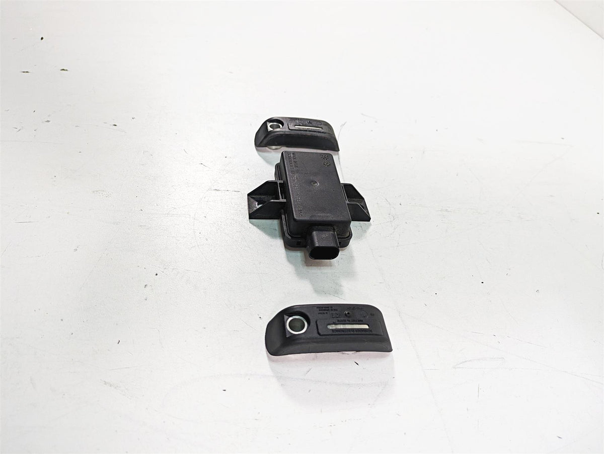 2016 BMW R1200R K53 Tire Pressure Sensors & Rdc Module 36318532732 65758546222 {{ shop.shopifyCountryName }} - Mototech271