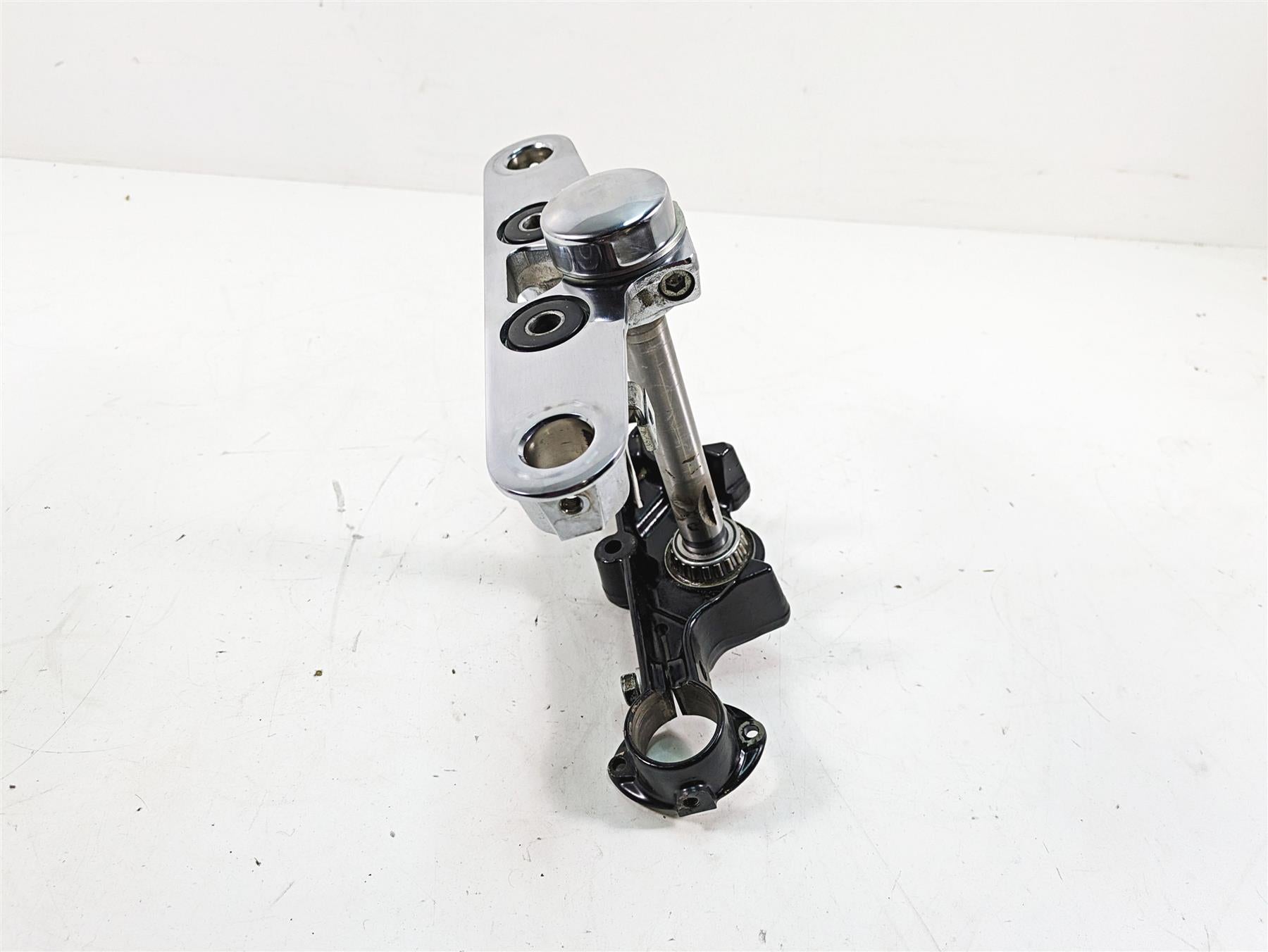 2013 Harley Softail FLSTC Heritage Classic Upper Lower Triple Tree Read 45605-00 {{ shop.shopifyCountryName }} - Mototech271
