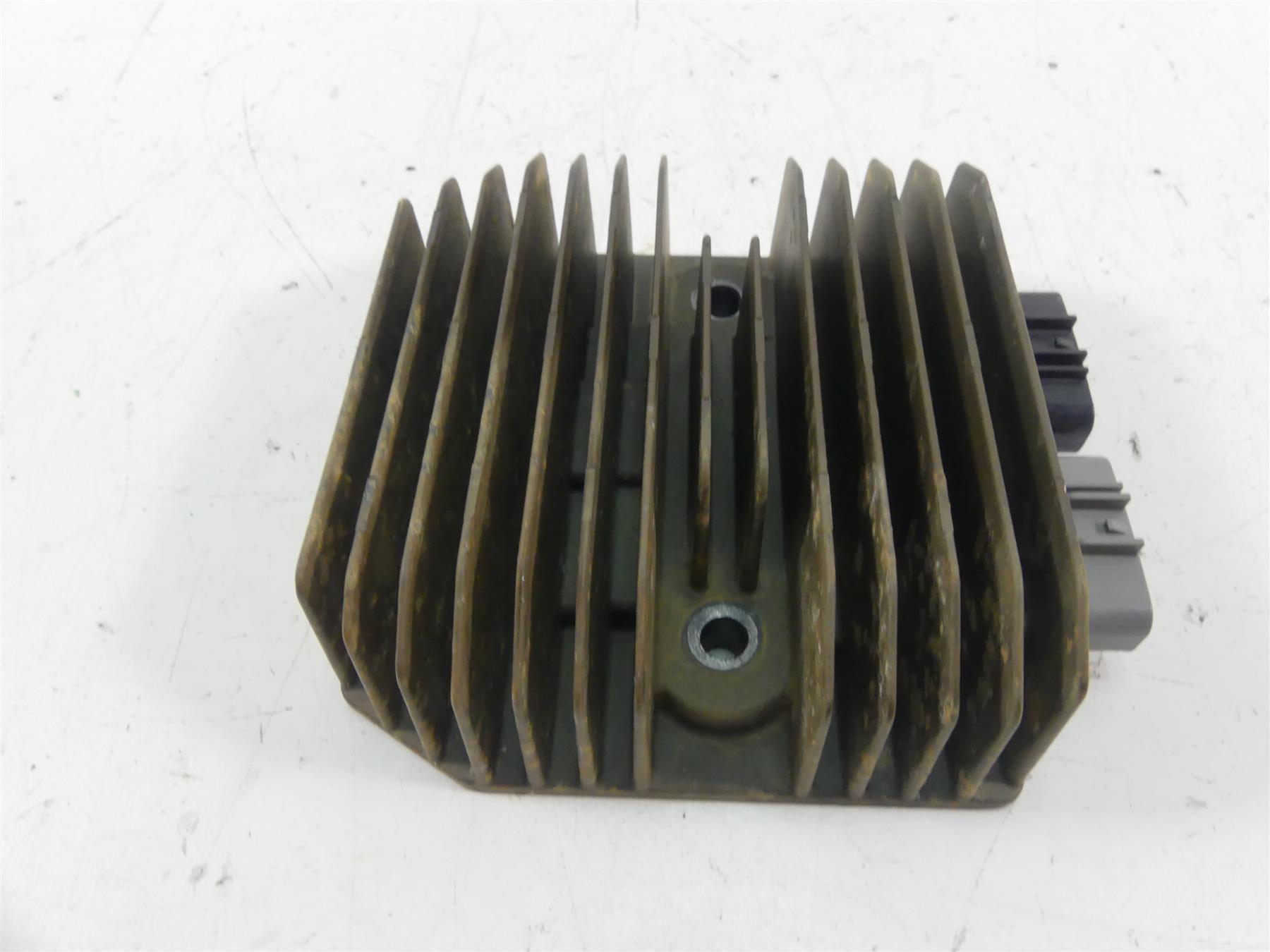 2020 Honda Talon S2X 1000X Rectifier Voltage Regulator FH025AA 31600-HL6-A01 {{ shop.shopifyCountryName }} - Mototech271