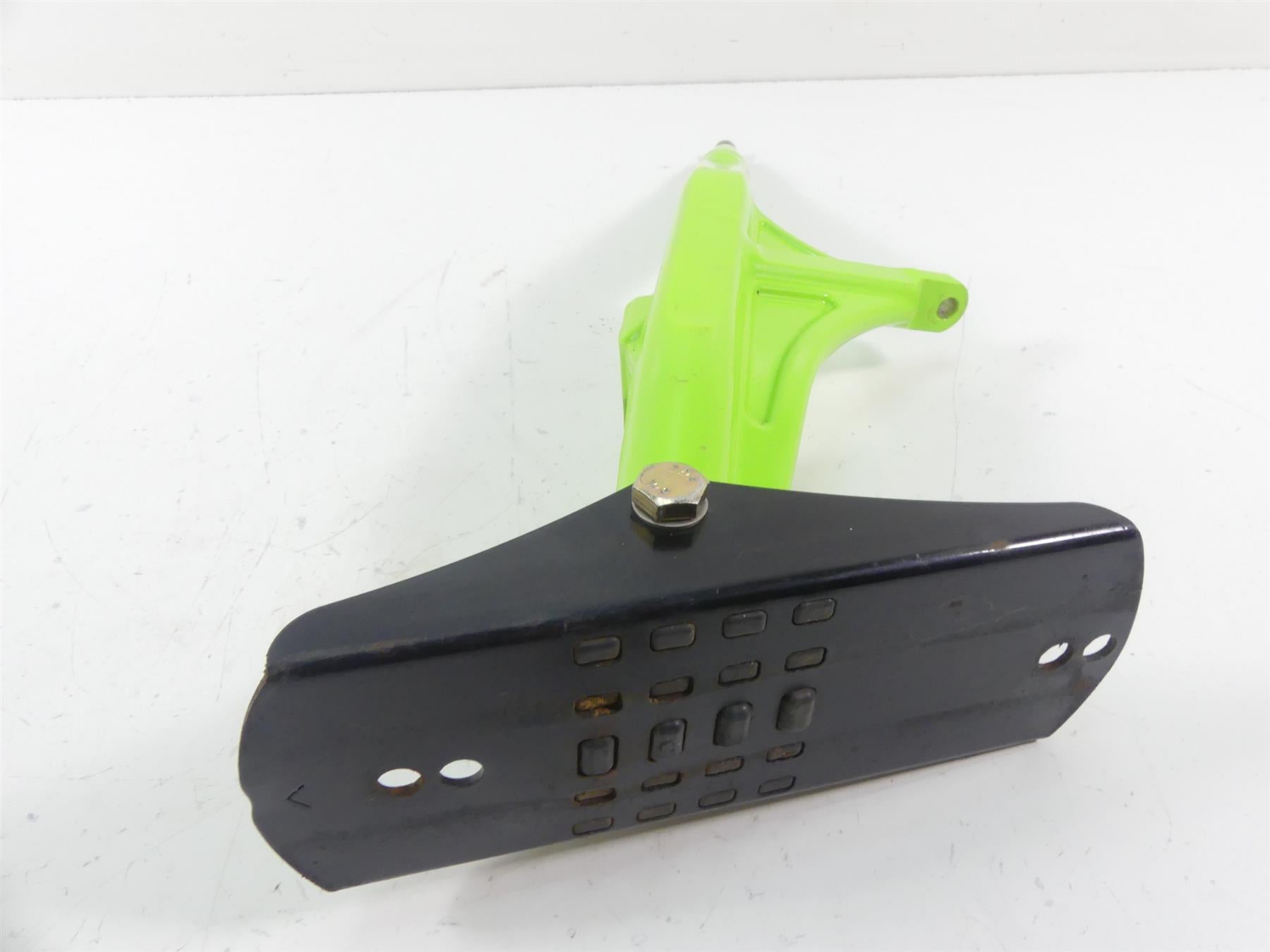 2017 Arctic Mountain Cat M8000 153 Left Knee Control Arm Ski Mount Hub 3703-445 {{ shop.shopifyCountryName }} - Mototech271