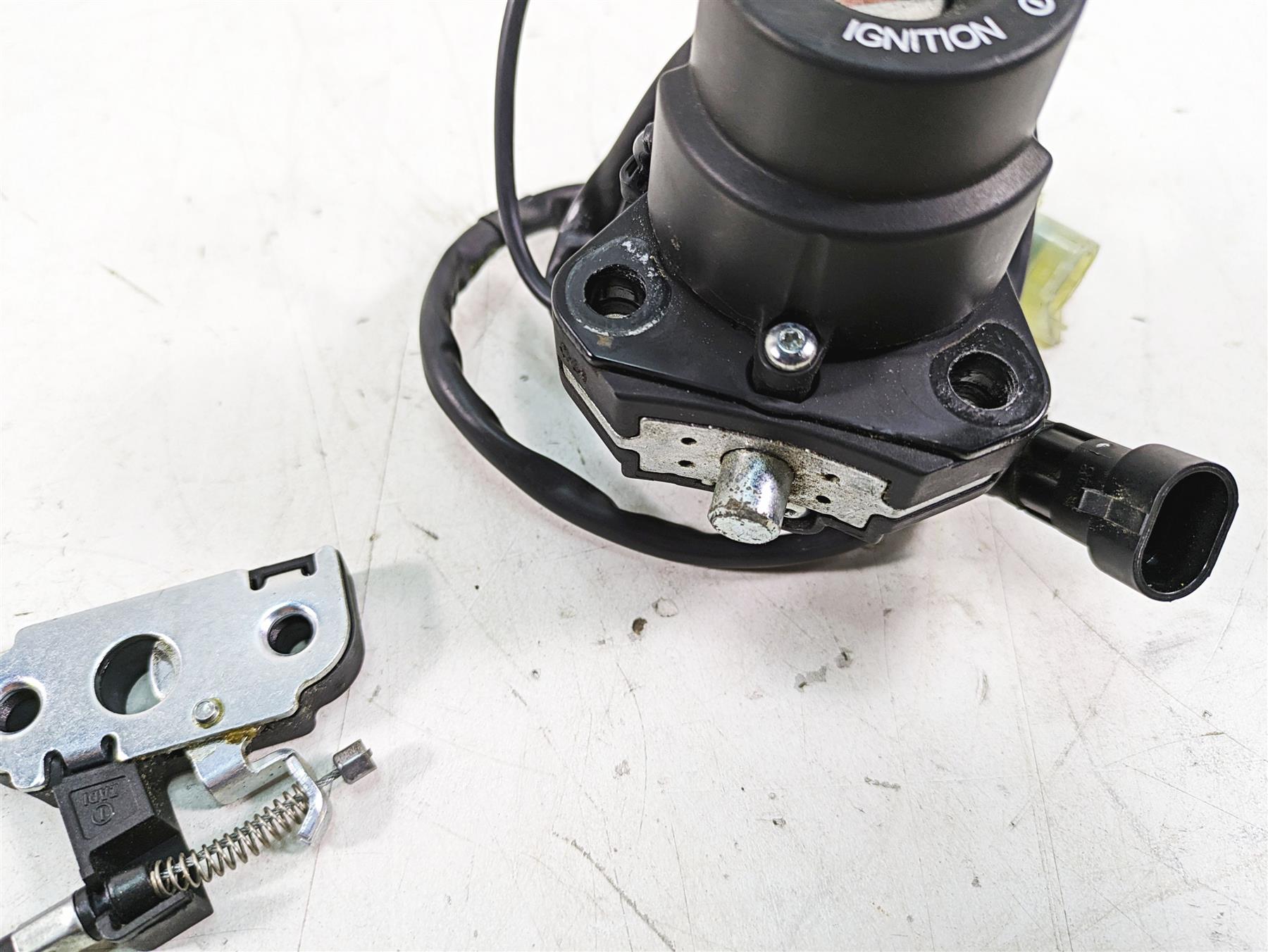 2020 Ducati Scrambler 1100 Sport Pro Ignition Switch Lock Set - No Key 59821441E {{ shop.shopifyCountryName }} - Mototech271