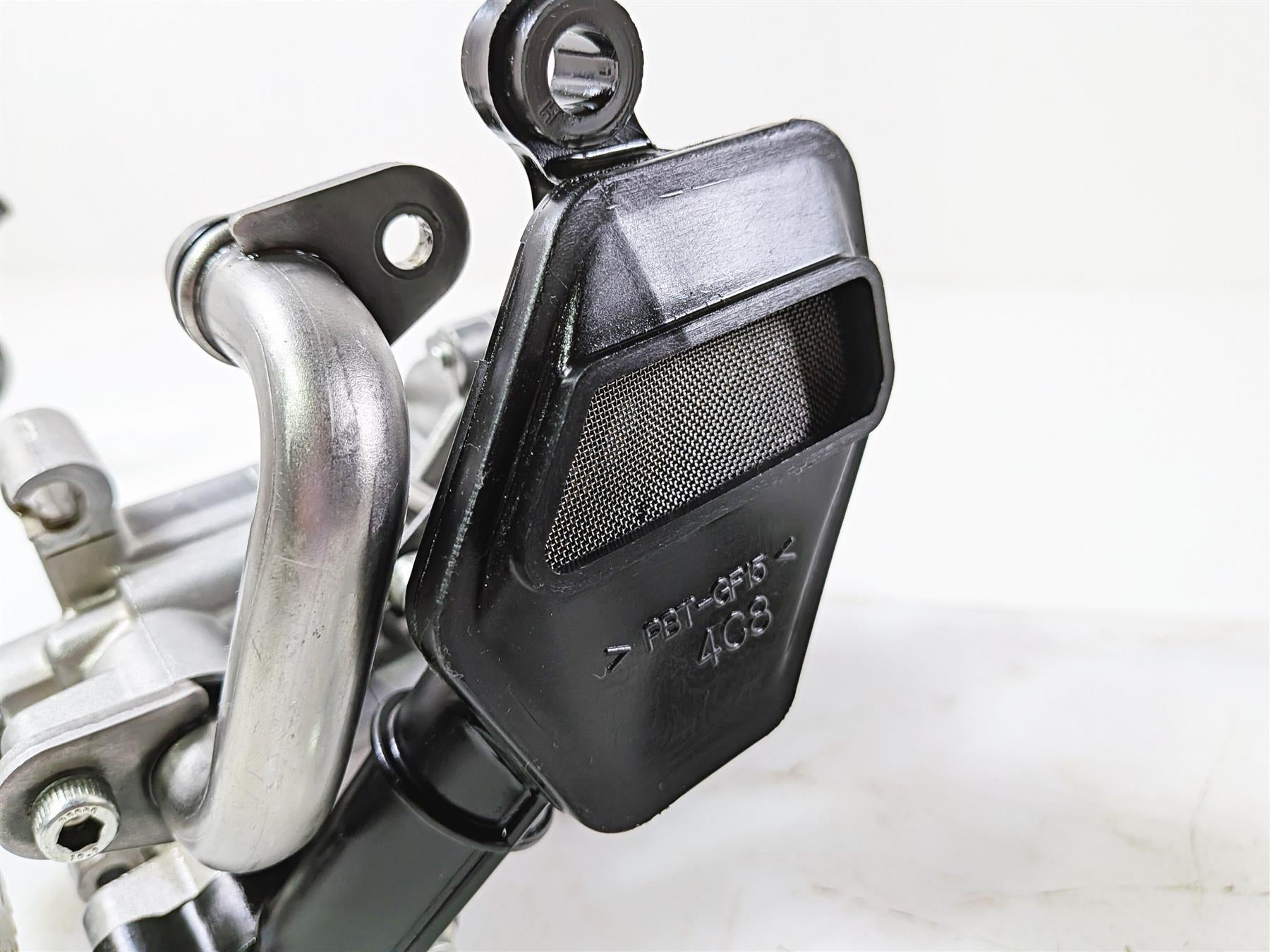 2008 Yamaha YZF R1 RN19 Oil & Water Pump Assembly - Tested 4C8-12420-21-00 {{ shop.shopifyCountryName }} - Mototech271