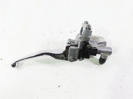2004 Yamaha XVZ1300 Royal Star Nissin Clutch Master Cylinder 5/8 4NK-W2645-00-00 {{ shop.shopifyCountryName }} - Mototech271