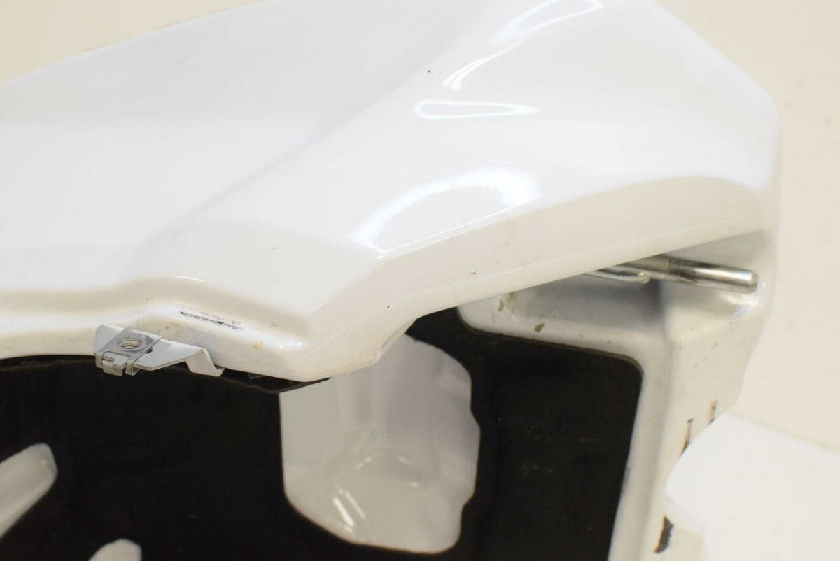 2010 Ducati 848 White Fuel Gas Petrol Tank 58611602 {{ shop.shopifyCountryName }} - Mototech271