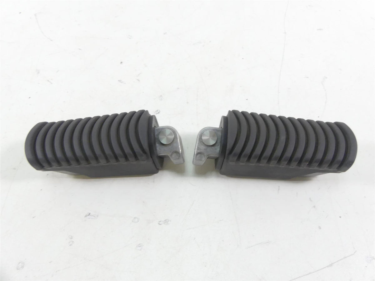 2009 BMW R1200GS K25 Rear Passenger Pillion Footpeg Foot Peg Set 46712310403 {{ shop.shopifyCountryName }} - Mototech271