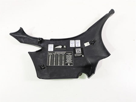 2017 Indian Chieftain Limited Left Upper Side Cover Fairing - Black 5450242 {{ shop.shopifyCountryName }} - Mototech271