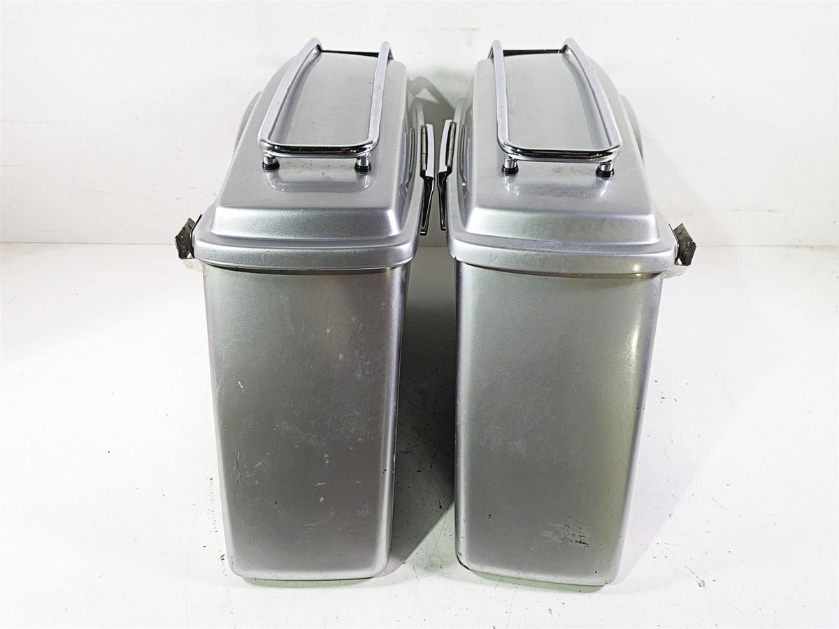 2003 Harley Touring FLHTCUI 100TH E-Glide Saddlebag Saddle Bag Set Read 90753-93 {{ shop.shopifyCountryName }} - Mototech271