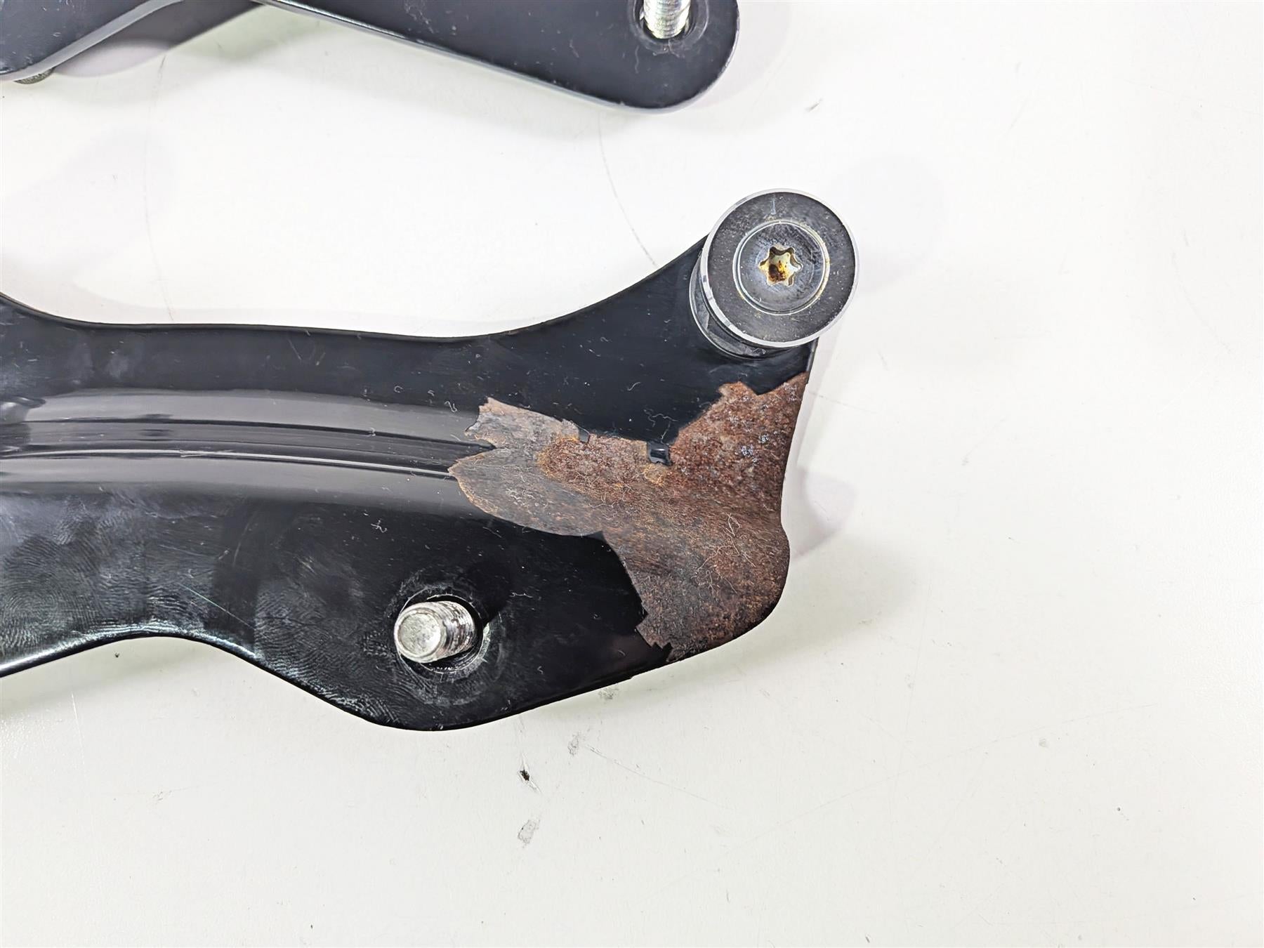 2020 Harley Touring FLTRK Road Glide 4-Point Docking Hardware Kit 52300354 {{ shop.shopifyCountryName }} - Mototech271