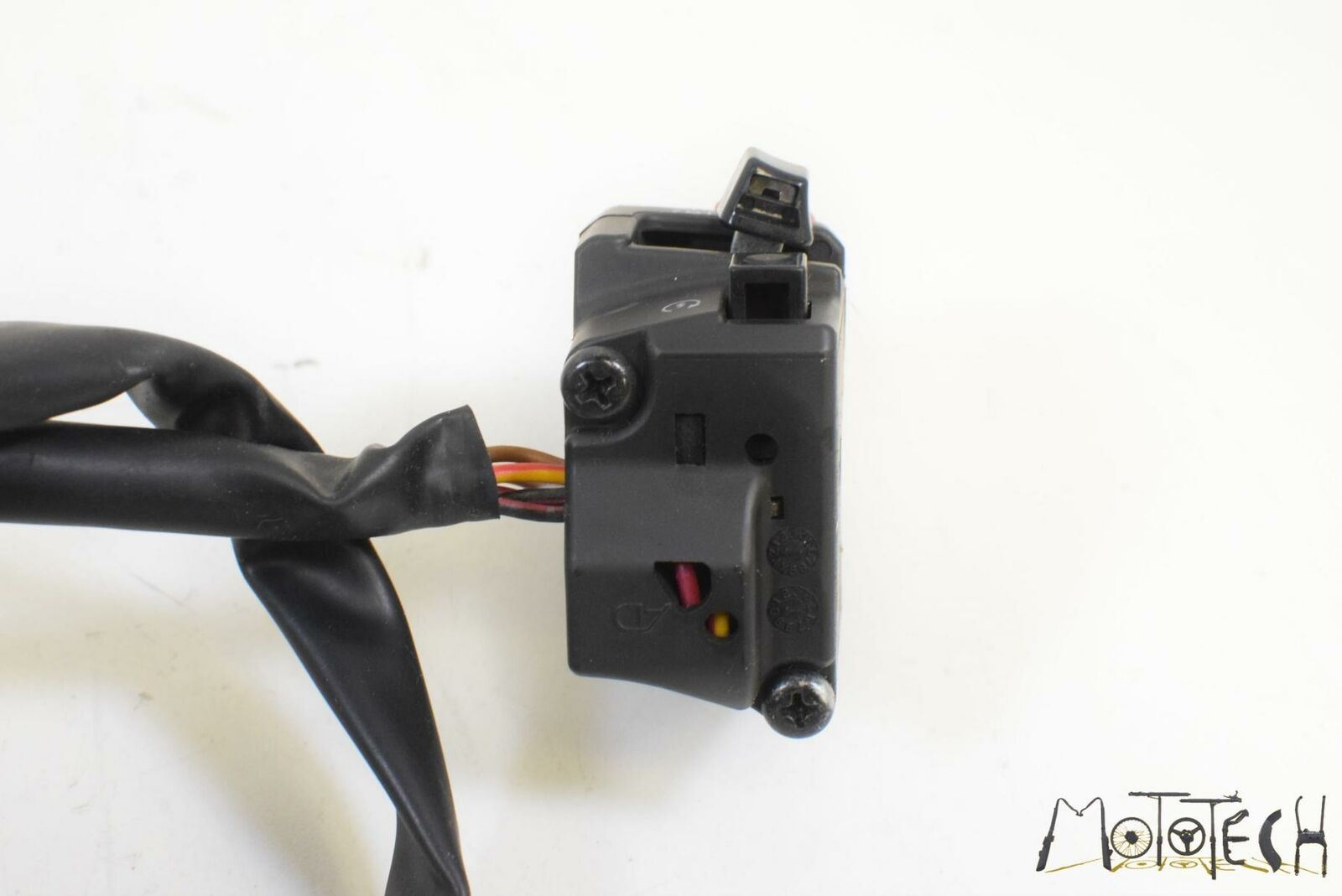 2015 Kawasaki ZX10R ZX1000 Ninja Right Control Switch Kill Start 46091-0114 {{ shop.shopifyCountryName }} - Mototech271