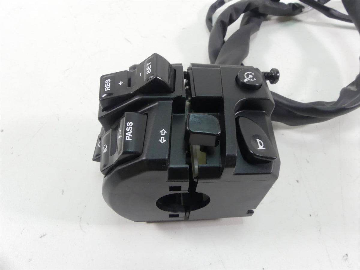 2017 Yamaha XT1200Z Super Tenere Left Hand Cruise Control Switch 2BS-83954-00-00 {{ shop.shopifyCountryName }} - Mototech271