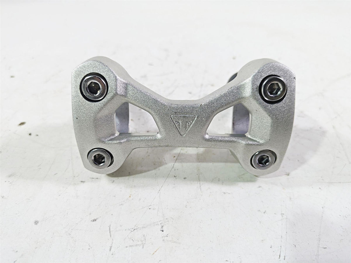2023 Triumph Street Triple 765 RS Handlebar Mount Riser T2045876 {{ shop.shopifyCountryName }} - Mototech271