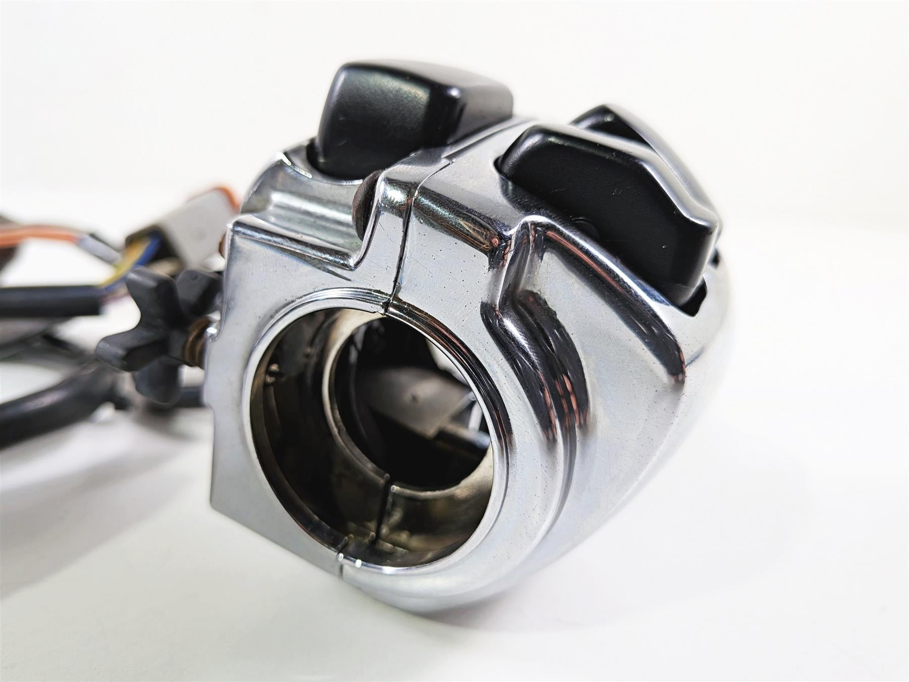 1996 Harley FLSTC Softail Heritage Left Right Hand Control Switch READ 71682-06A {{ shop.shopifyCountryName }} - Mototech271