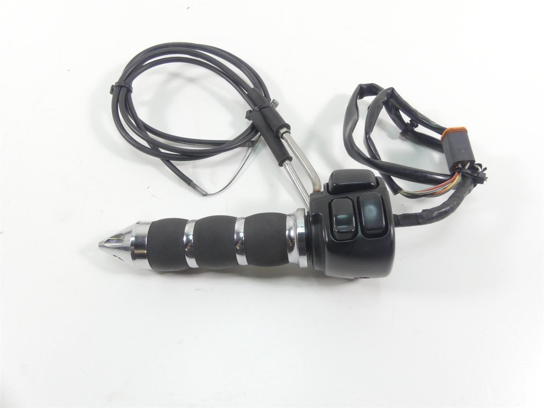 2006 Harley Sportster XL1200 Custom Right Control Switch +Throttle 71589-96B {{ shop.shopifyCountryName }} - Mototech271