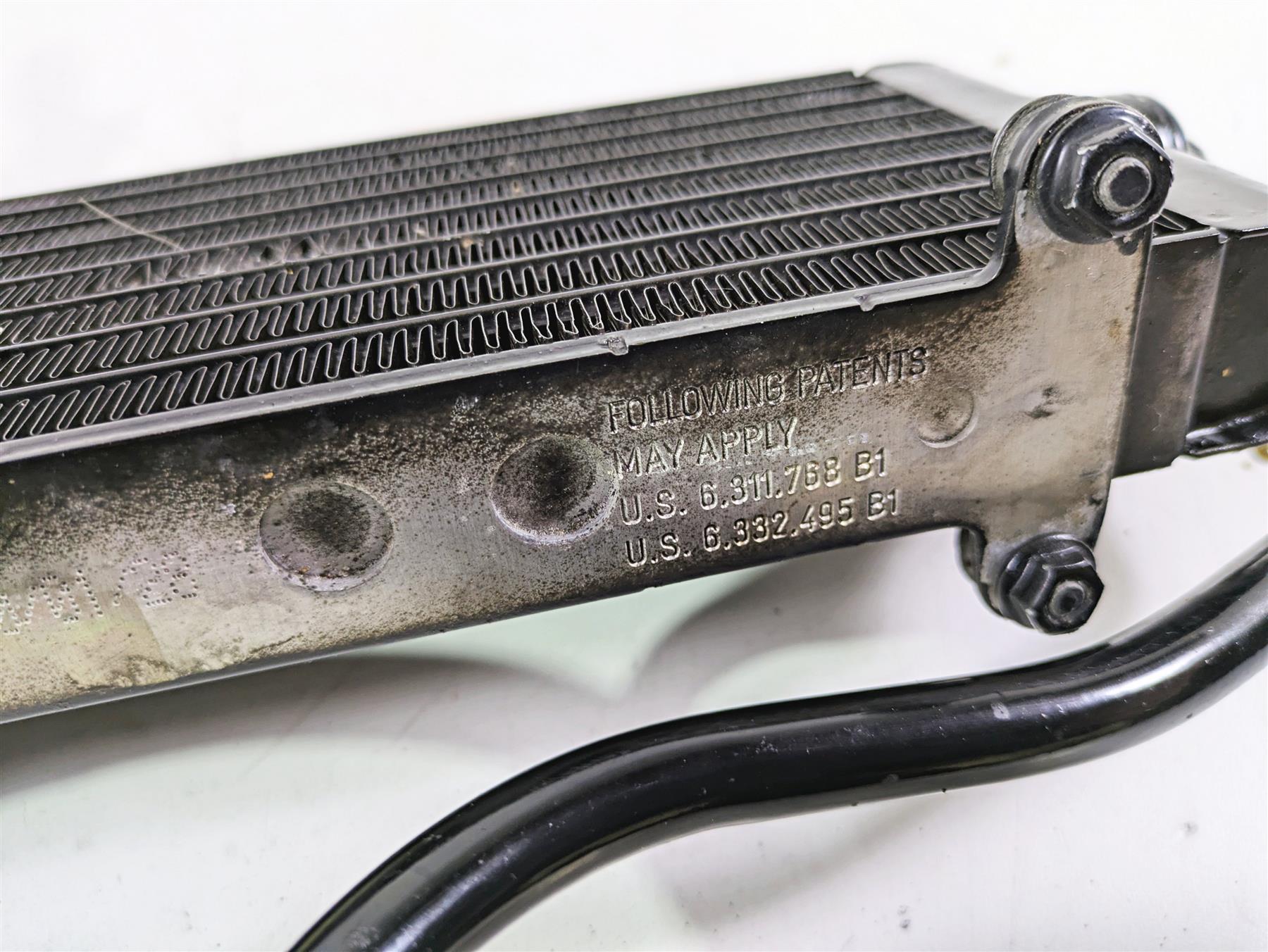 2010 Harley VRSCF Muscle Rod Oil Cooler & Line Set 26723-04 {{ shop.shopifyCountryName }} - Mototech271