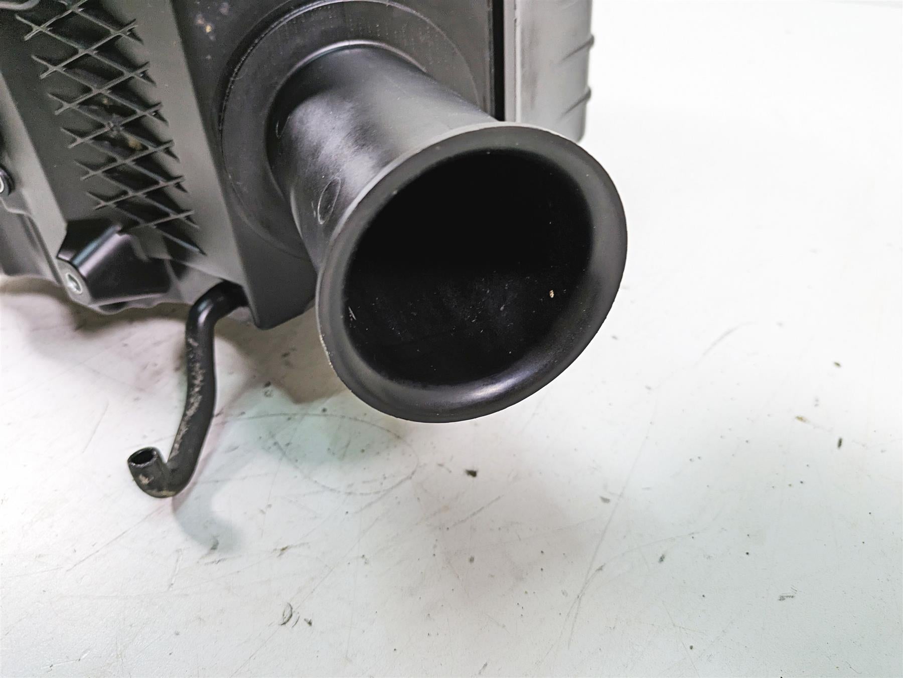 2022 Harley RA1250 S Pan America Air Cleaner Breather Filter 61300976 29000259 {{ shop.shopifyCountryName }} - Mototech271