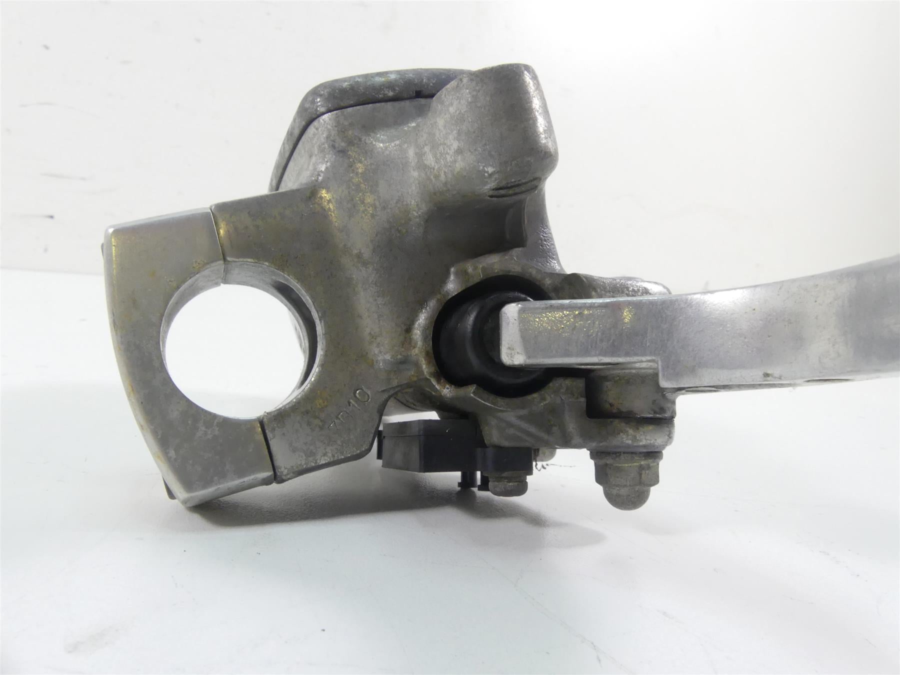 1998 Honda Shadow VT1100T Front Brake Master Cylinder 1/2" +Lever 45510-MAH-305 {{ shop.shopifyCountryName }} - Mototech271