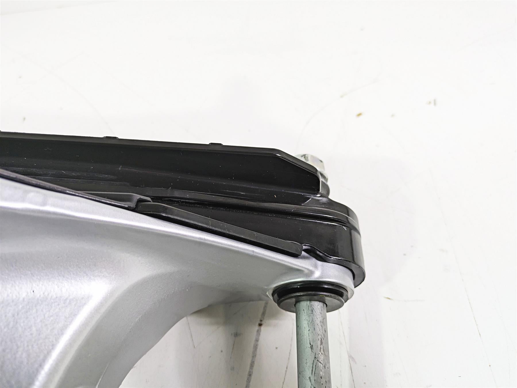 2021 Aprilia RS660 Rear Swingarm Swing Arm Fender Axle Set 2B007756 {{ shop.shopifyCountryName }} - Mototech271