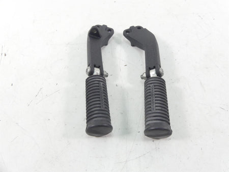 2009 Harley FXDF Dyna Fat Bob Nice Rear Passenger Footpeg Set 49224-06A 49230-06 {{ shop.shopifyCountryName }} - Mototech271