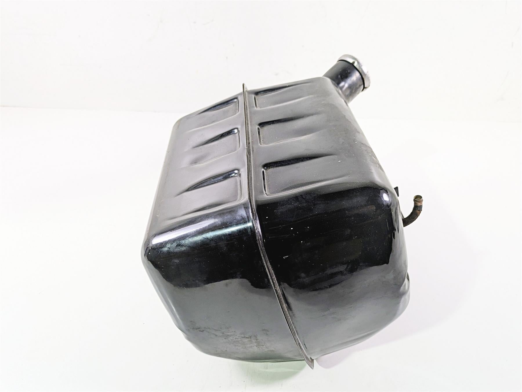 2010 Kawasaki 610 4x4 Mule Metal Fuel Gas Petrol Tank Reservoir 51001-0093 {{ shop.shopifyCountryName }} - Mototech271