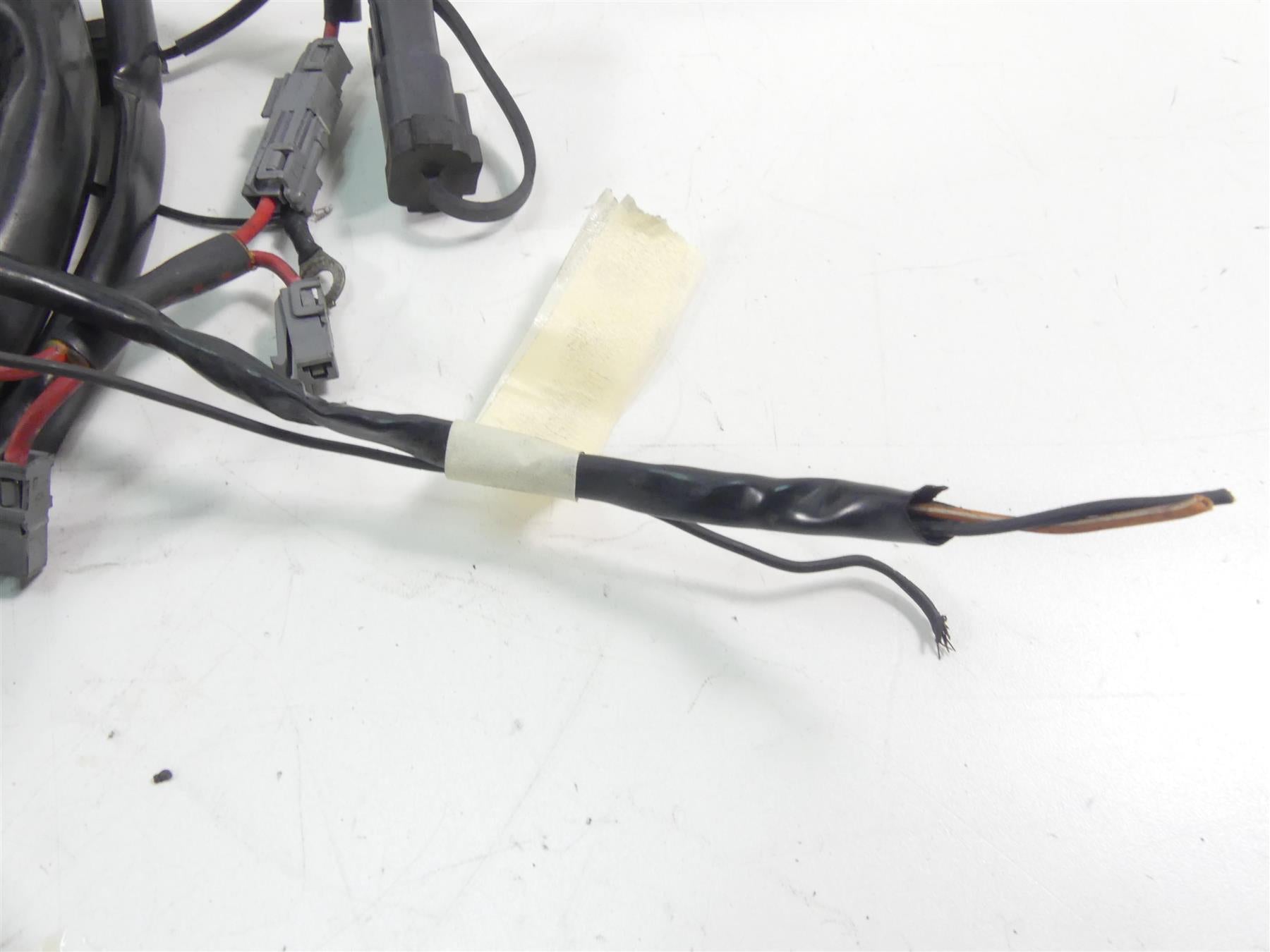 2005 Harley Touring CVO FLHTC SE Electra Glide Wiring Harness -Read 70985-04 {{ shop.shopifyCountryName }} - Mototech271