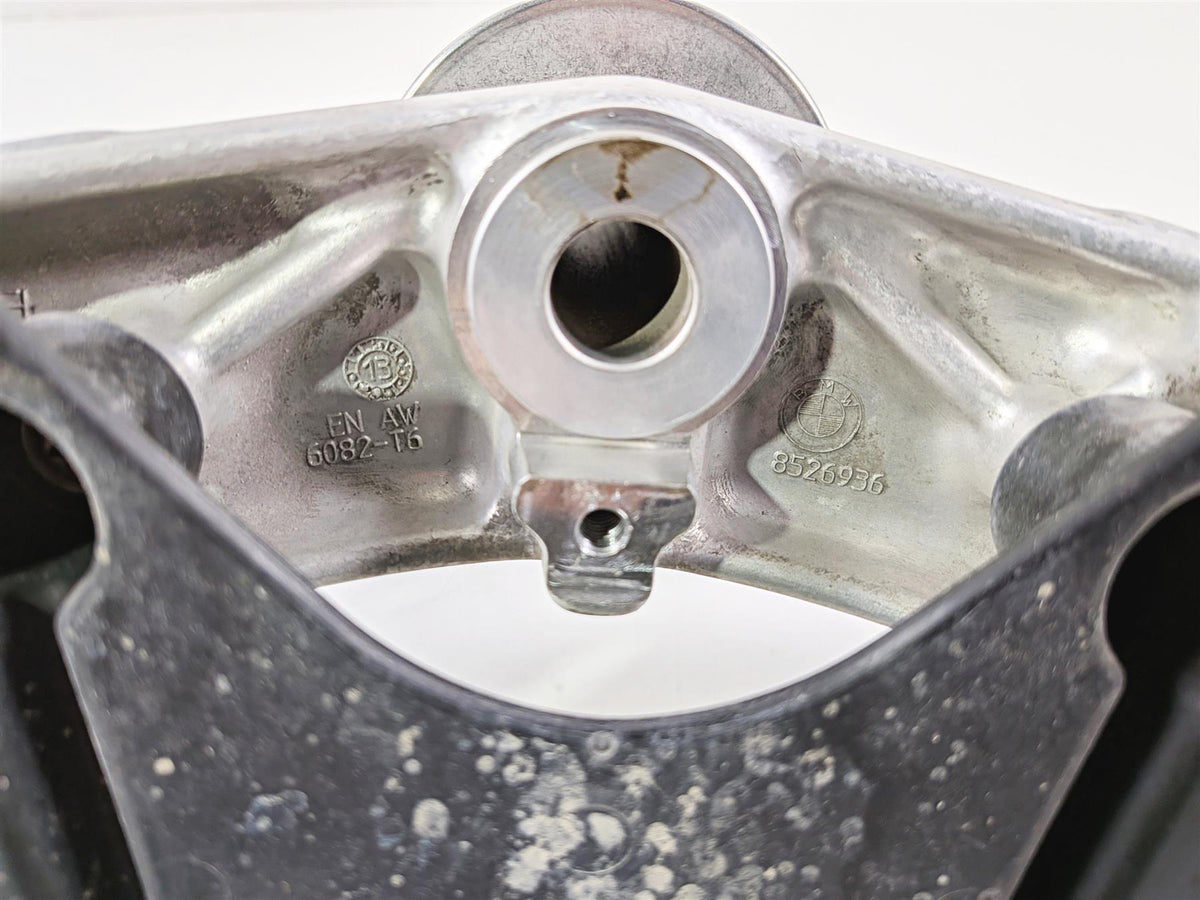 2014 BMW S1000RR K46 Lower Triple Tree Steering Clamp 8526936 31428552933 {{ shop.shopifyCountryName }} - Mototech271