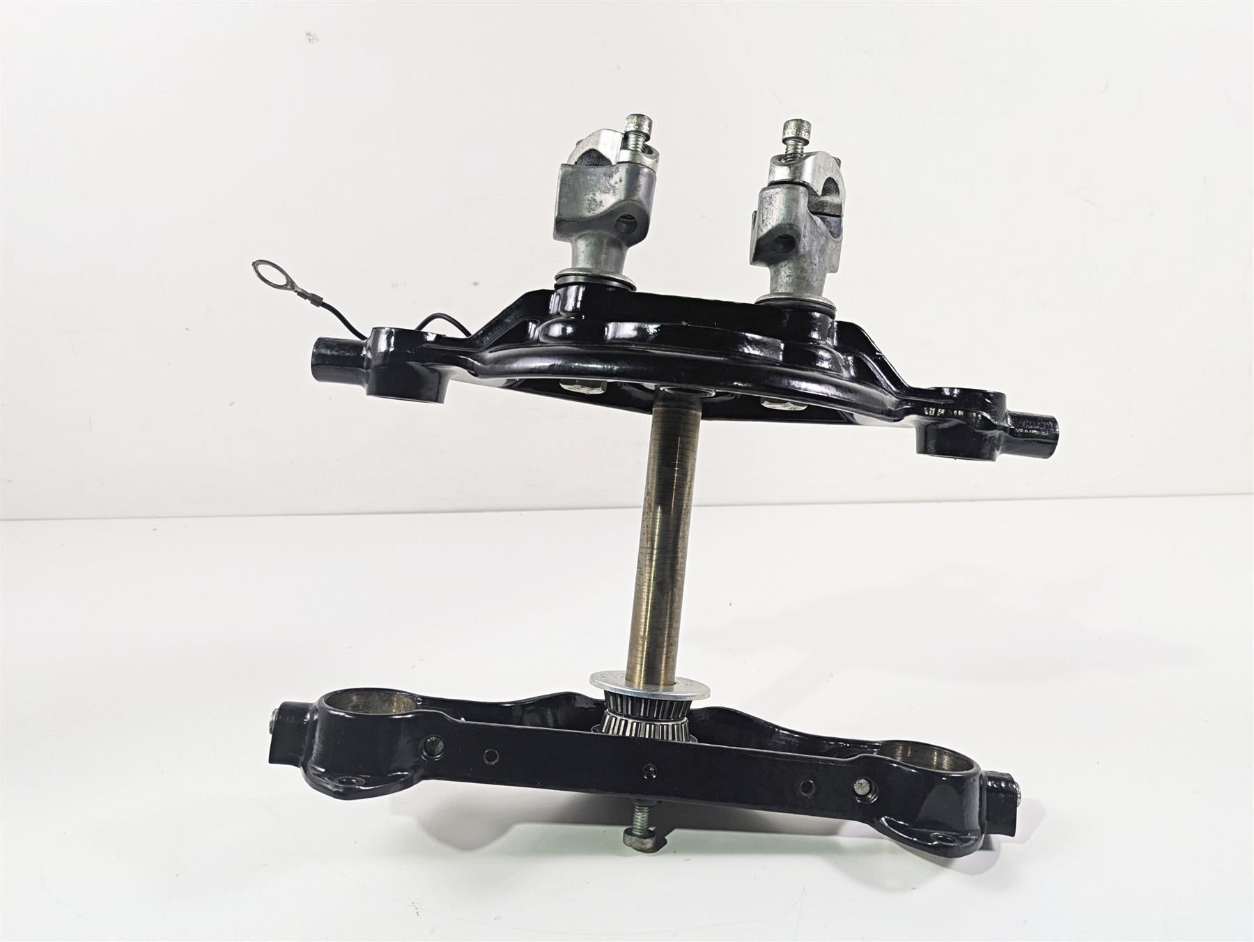 2001 Harley Touring FLHX Street Glide Upper Lower Triple Tree Riser Set 45446-87