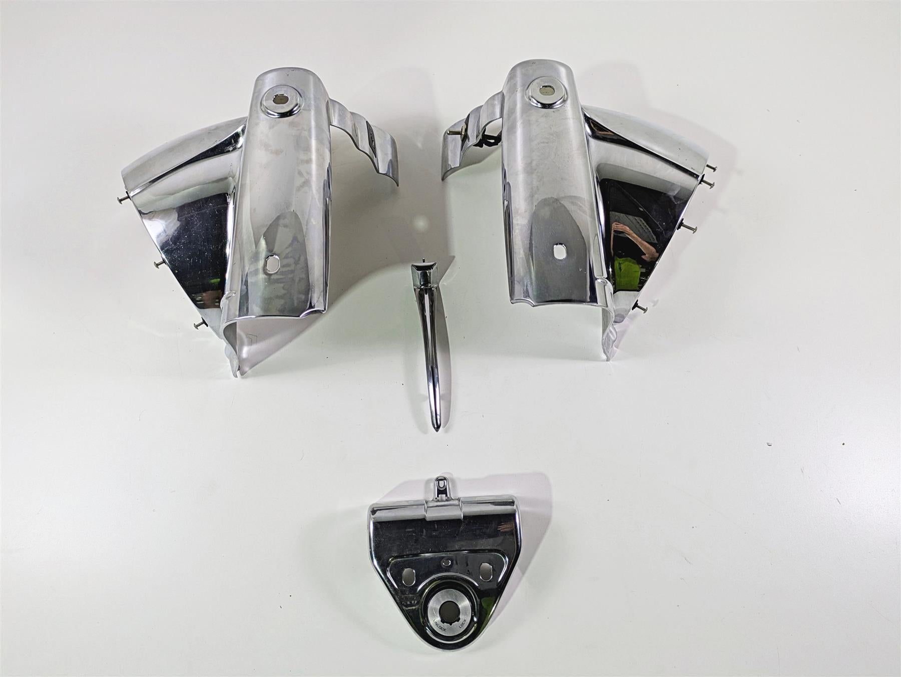 2016 Harley Touring FLHR Road King Headlight Nacelle Cover Set 61300095 {{ shop.shopifyCountryName }} - Mototech271