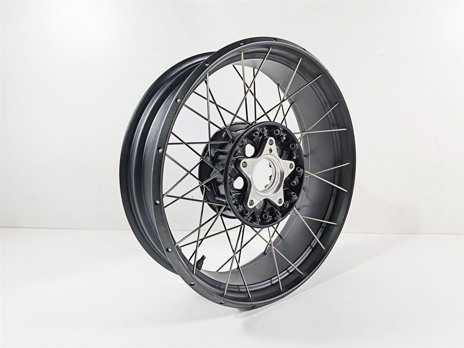 2023 BMW R nineT Scrambler K23 17x4.5 Cross Spoke Rear Wheel Rim 36318562513 {{ shop.shopifyCountryName }} - Mototech271