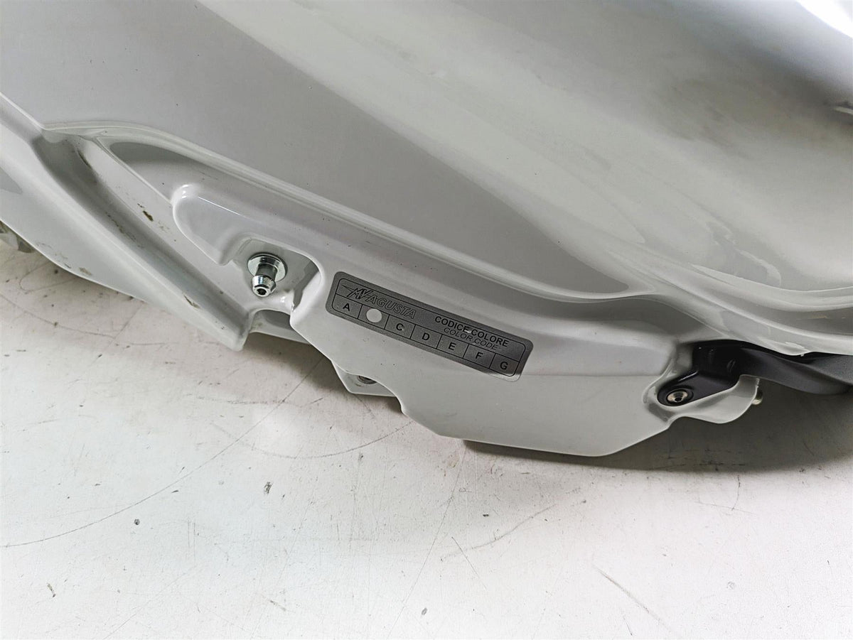 2013 MV Agusta F3 675 ERA Fuel Gas Petrol Tank Reservoir 8000B5984 8000B5480 {{ shop.shopifyCountryName }} - Mototech271