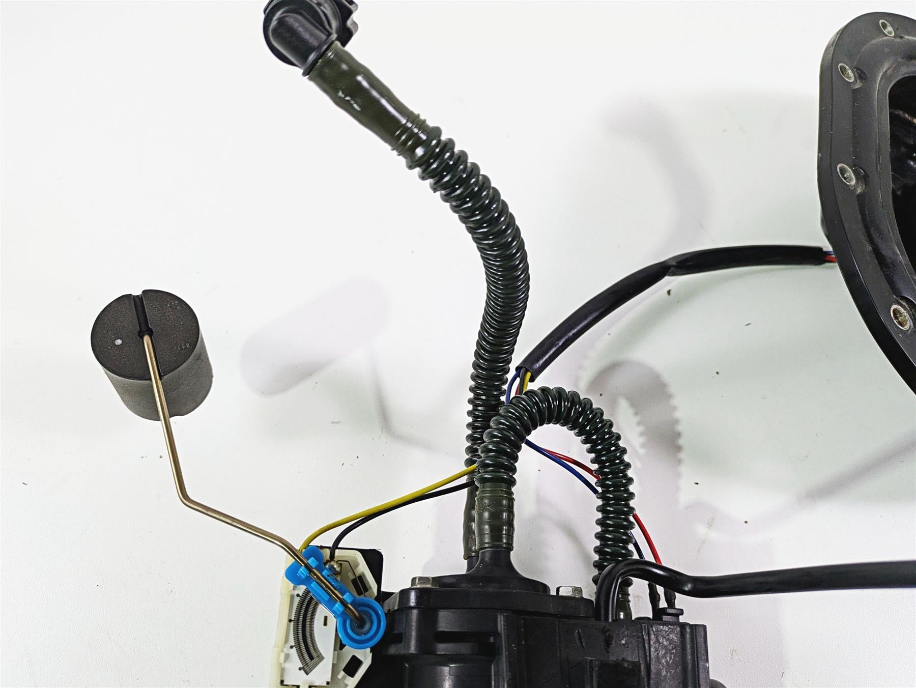2016 Indian Chief Classic Fuel Gas Petrol Pump & Level Sender - Read 2522160 {{ shop.shopifyCountryName }} - Mototech271