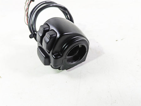 2018 Harley FXBR Softail Breakout Right Hand Start Stop Control Switch 71500462 {{ shop.shopifyCountryName }} - Mototech271