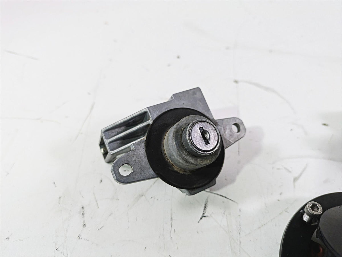 2012 Victory Cross Country Ignition Switch Key Locks Set 4012943 {{ shop.shopifyCountryName }} - Mototech271