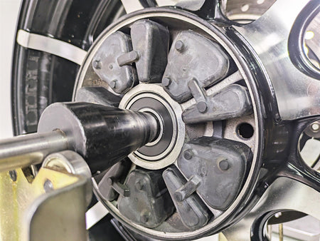 2019 Indian Chieftain Limited Straight Rear Wheel Rim 16x5 1522506 {{ shop.shopifyCountryName }} - Mototech271